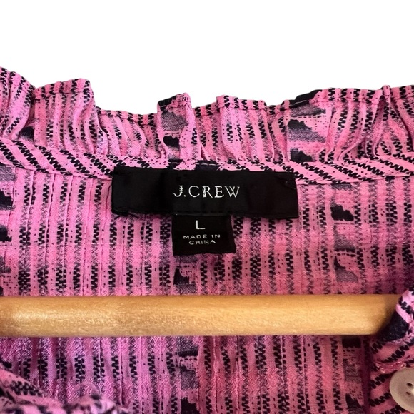 J. Crew long sleeve airy pin tuck ruffled peasant blouse L excellent condition - Picture 10 of 11